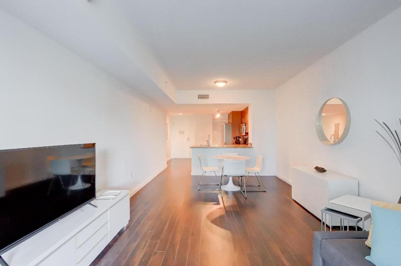 Apartment In Casa Costa Condo!Beach Pass Included Boynton Beach Kültér fotó