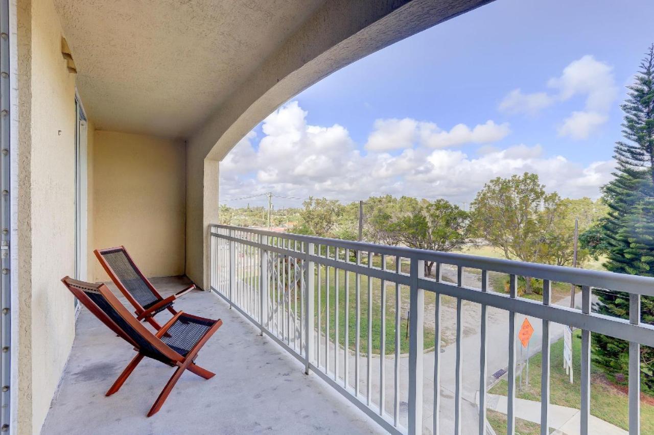 Apartment In Casa Costa Condo!Beach Pass Included Boynton Beach Kültér fotó
